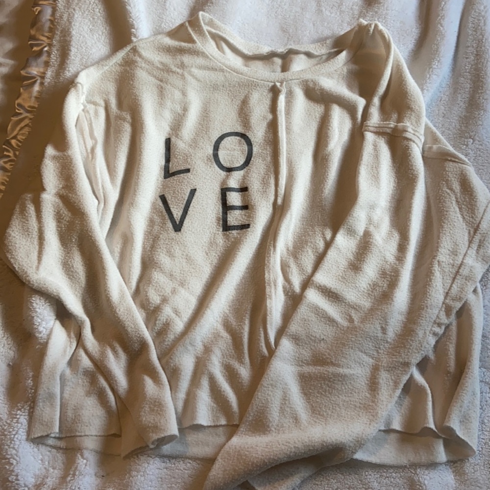LOVE white pullover